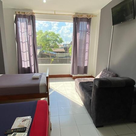 Hostal Casa Blanca ปวยร์โตฟรานซิสโก เด โอเรยานา ภายนอก รูปภาพ