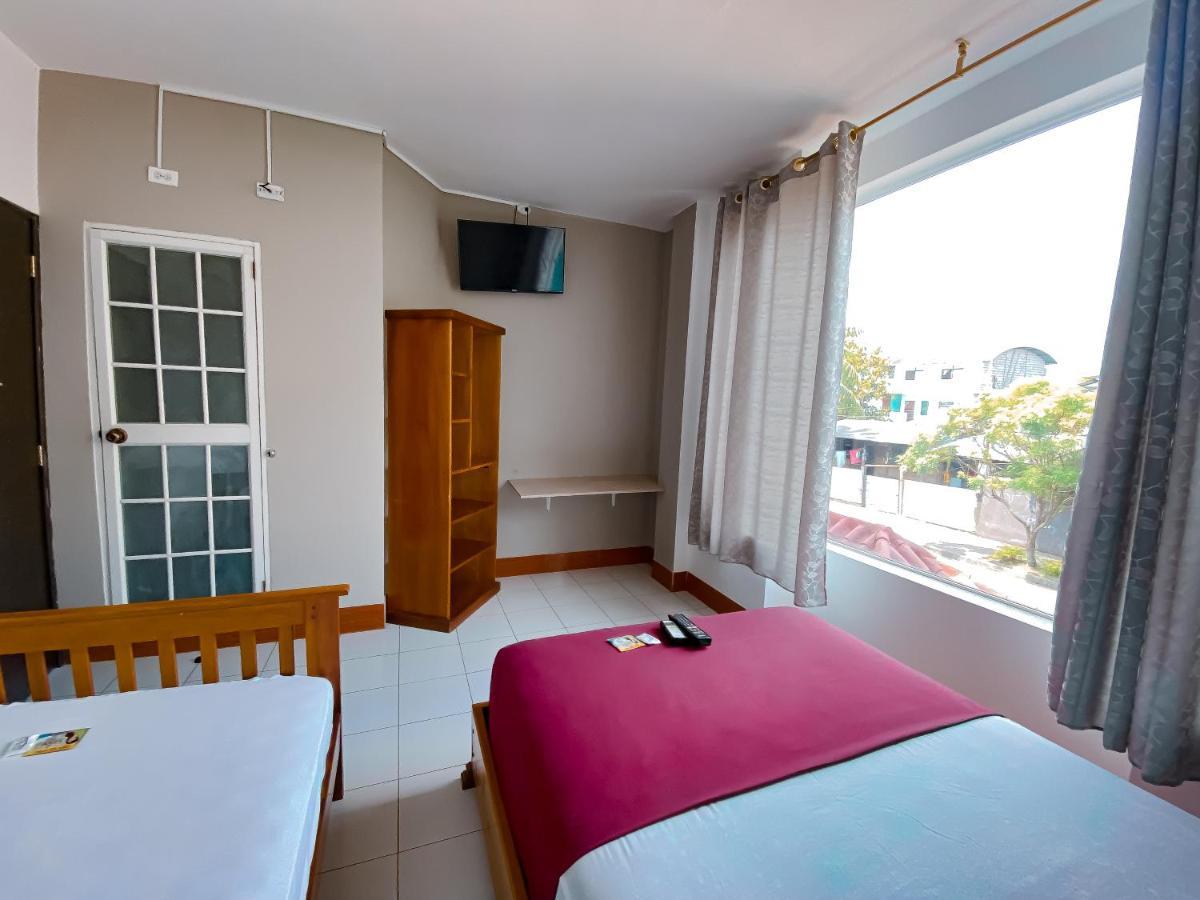 Hostal Casa Blanca ปวยร์โตฟรานซิสโก เด โอเรยานา ภายนอก รูปภาพ