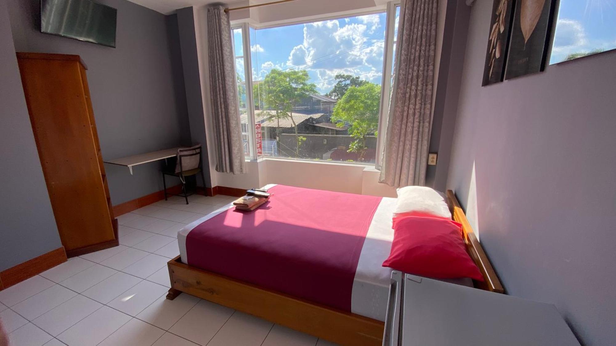 Hostal Casa Blanca ปวยร์โตฟรานซิสโก เด โอเรยานา ภายนอก รูปภาพ