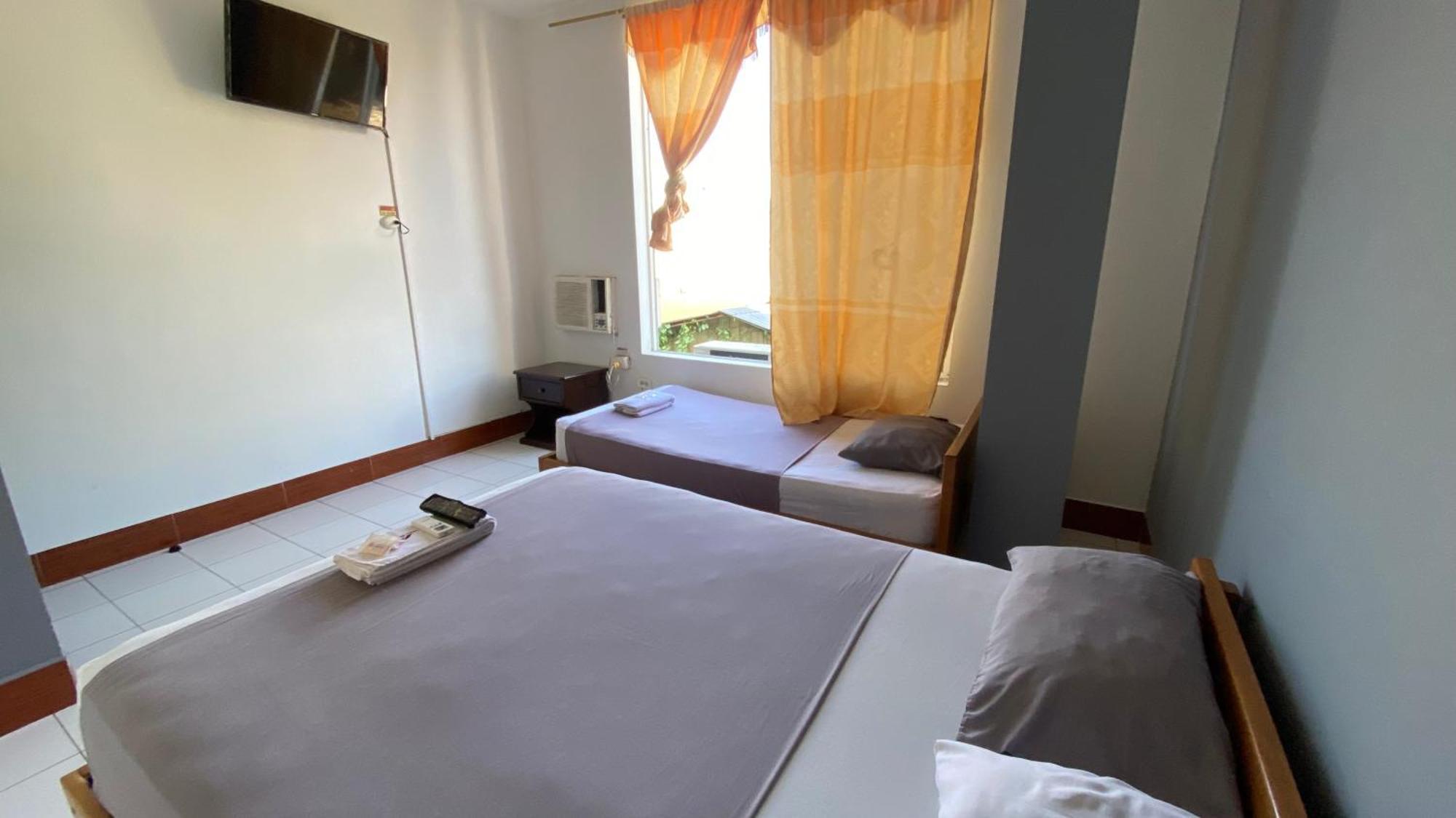 Hostal Casa Blanca ปวยร์โตฟรานซิสโก เด โอเรยานา ภายนอก รูปภาพ
