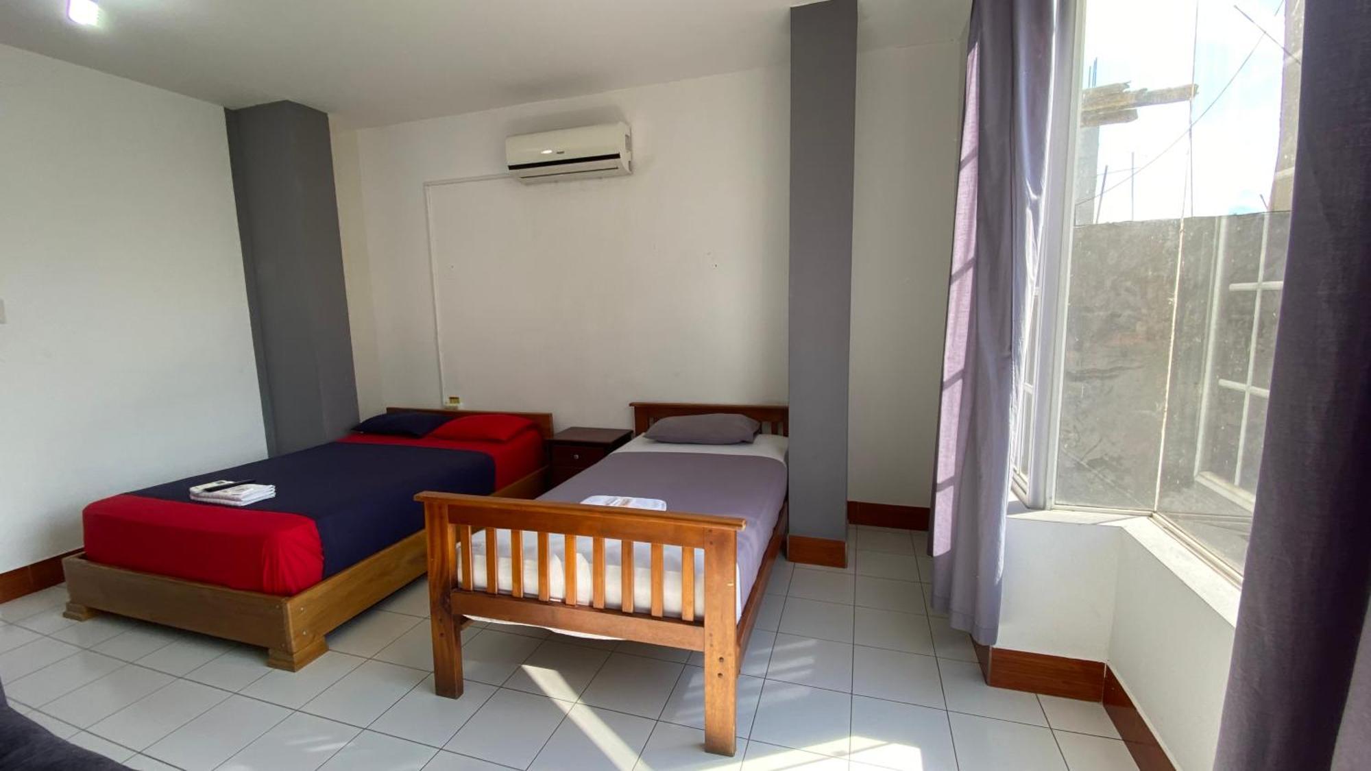 Hostal Casa Blanca ปวยร์โตฟรานซิสโก เด โอเรยานา ภายนอก รูปภาพ