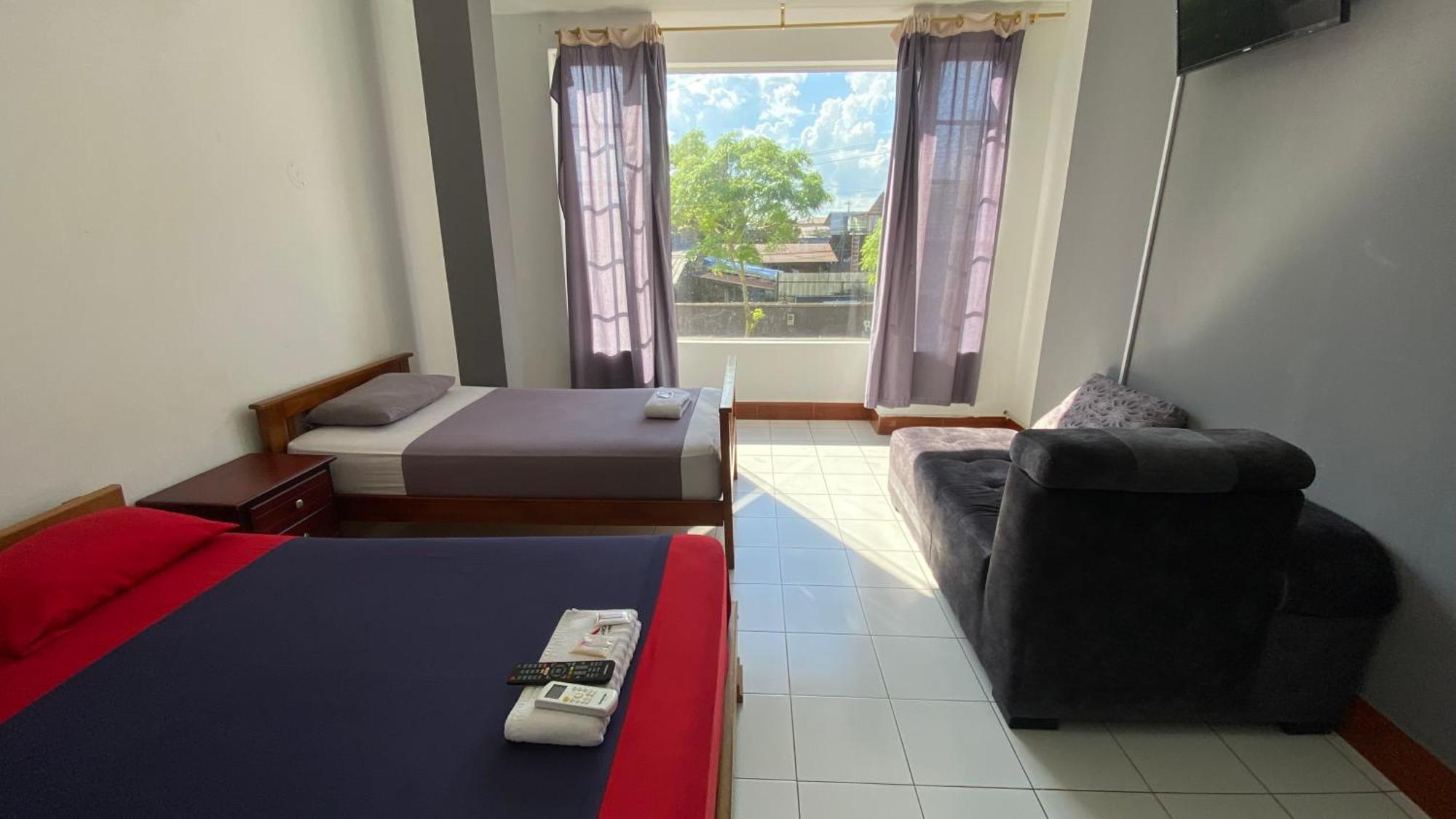 Hostal Casa Blanca ปวยร์โตฟรานซิสโก เด โอเรยานา ภายนอก รูปภาพ